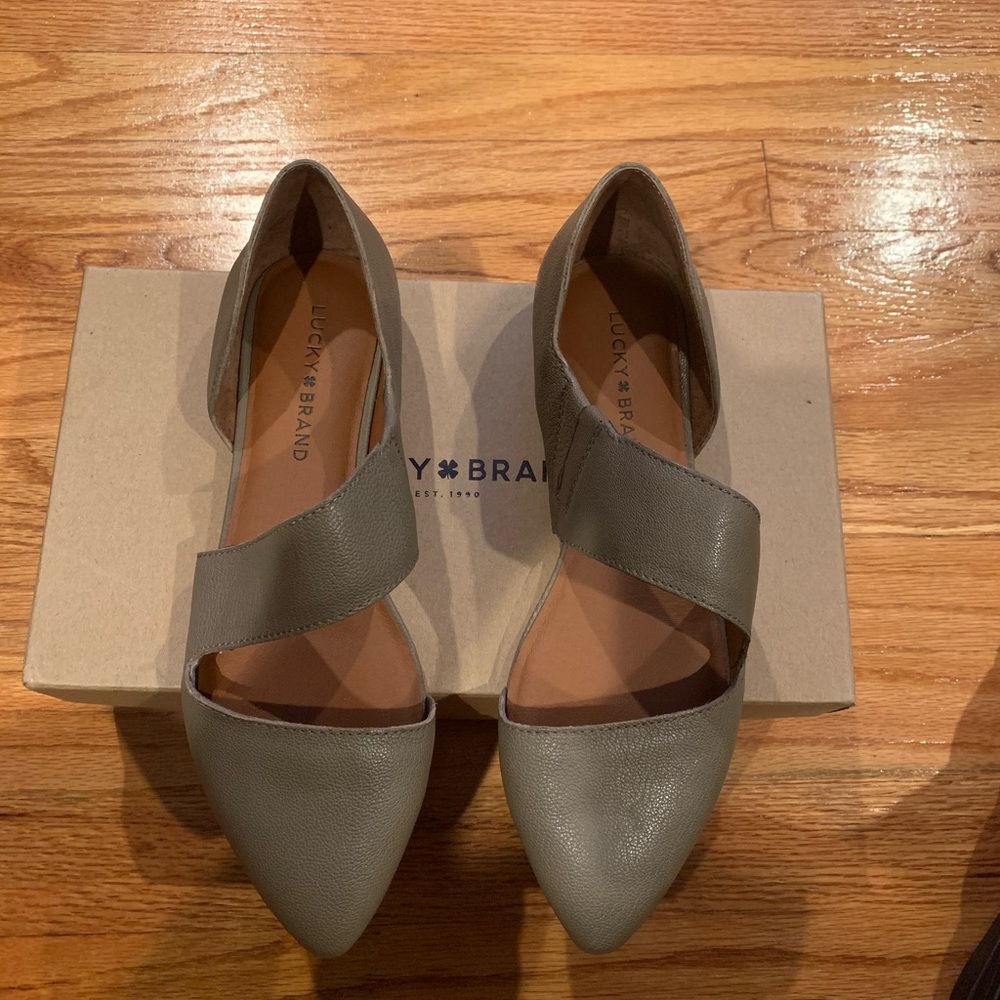 Casual stylish flat